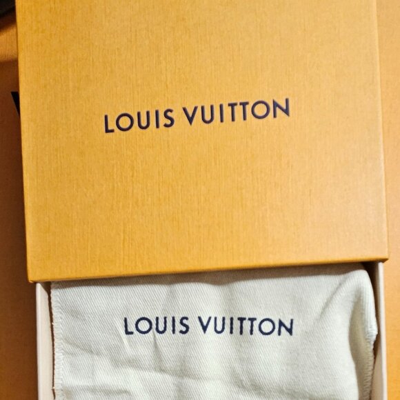 Louis Vuitton Kleber MM Epi Leather handbag - Picture 9 of 15